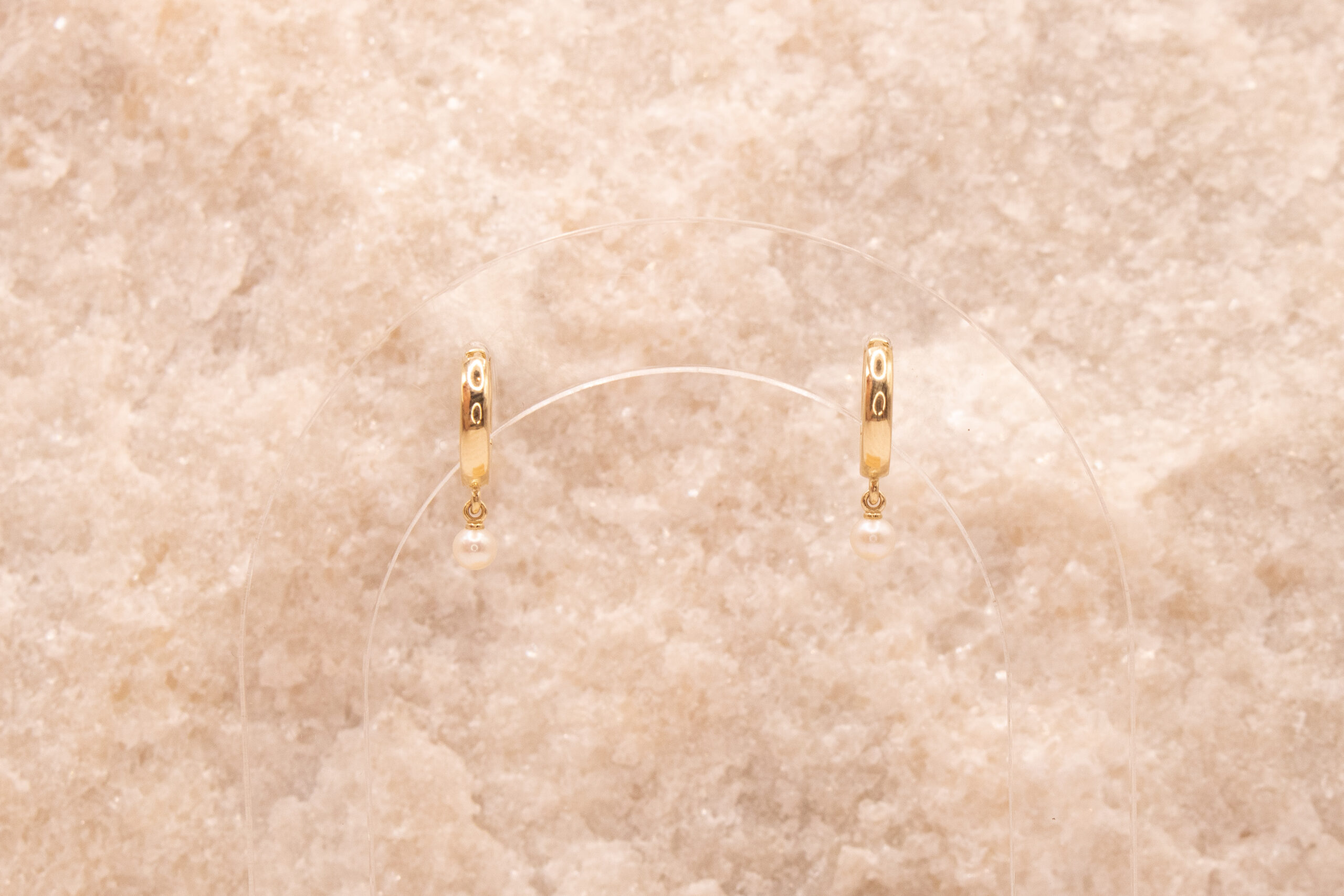 June pearl drop earrings(1)