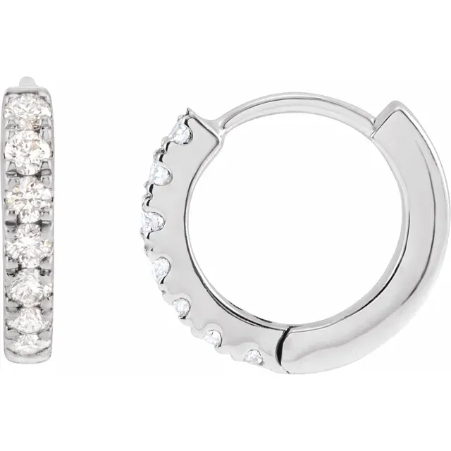 Pave Earrings White Gold 10mm